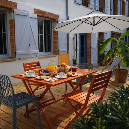Le Relais De בית הארחה 3*